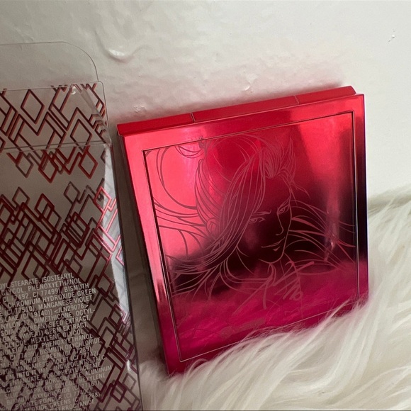 MAC Quad “XIN”HONOR OF KINGS Collection Eyeshadow Palette - Picture 3 of 7